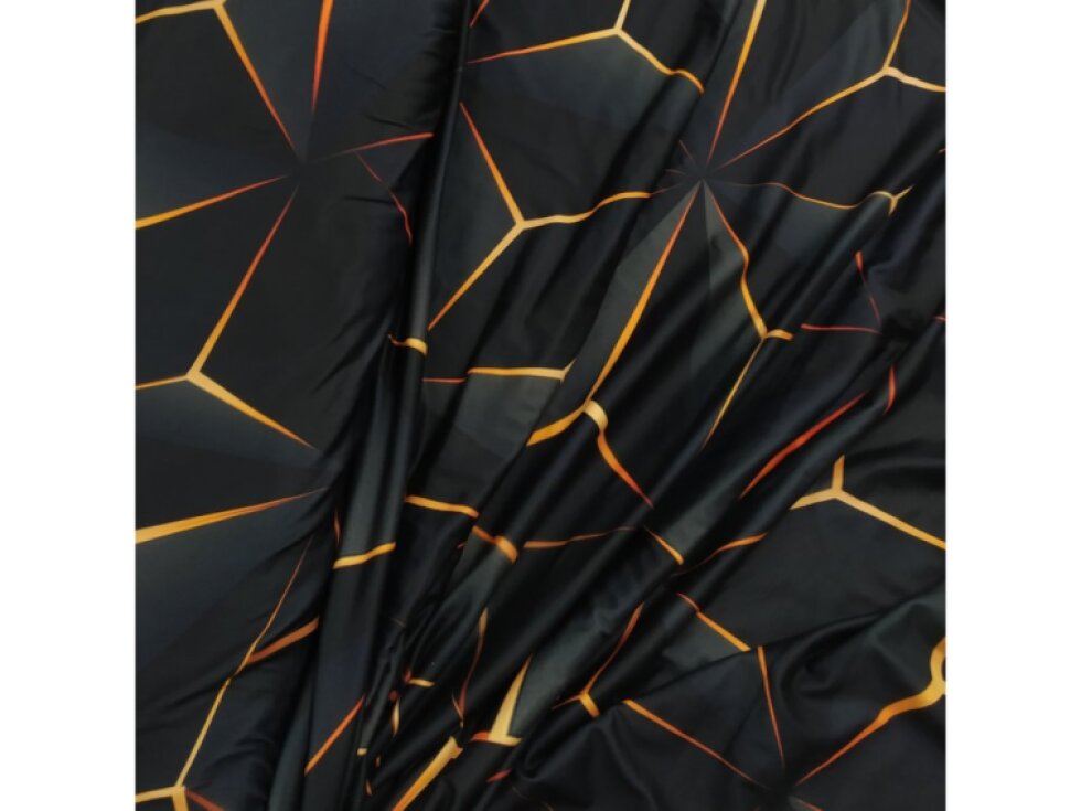 Broušený úplet - Černá geometrie