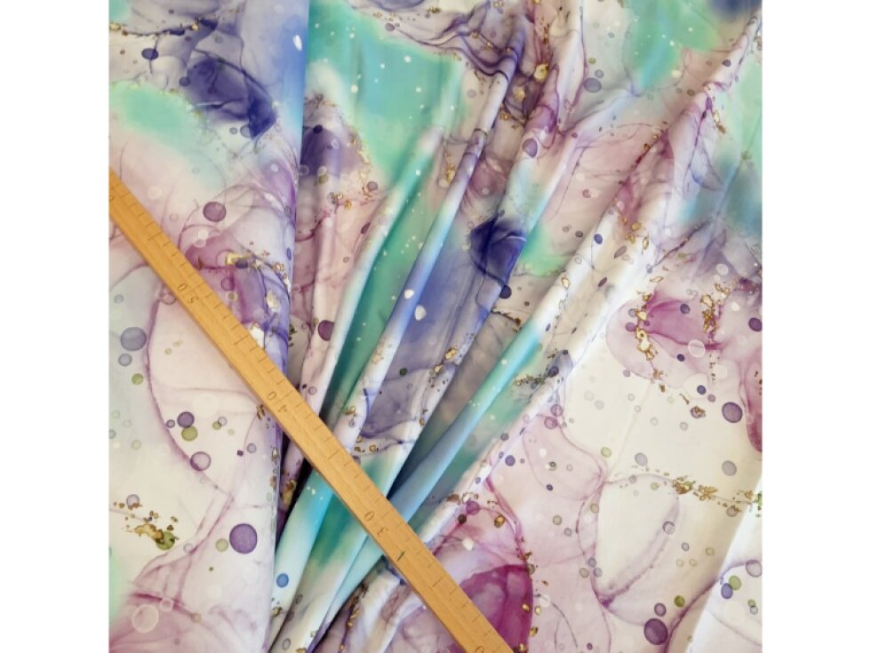 Teplákovina - Batika se zlatem š. 180