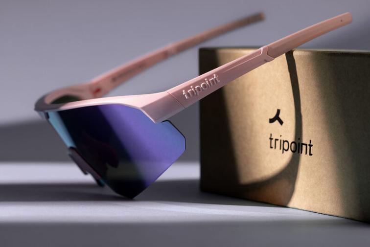Tripoint Lake Victoria | Matt Light Pink – Športové slnečné okuliare
