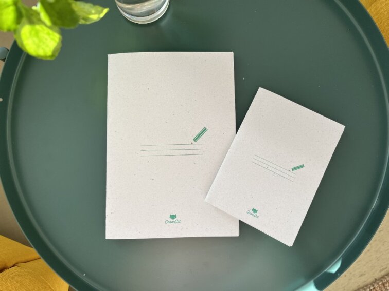 SEŠITY z recy papíru