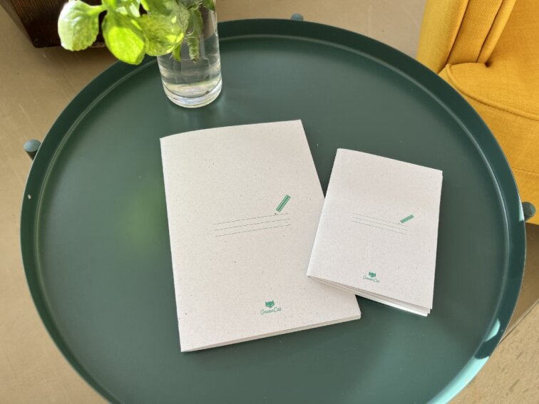 SEŠITY z recy papíru