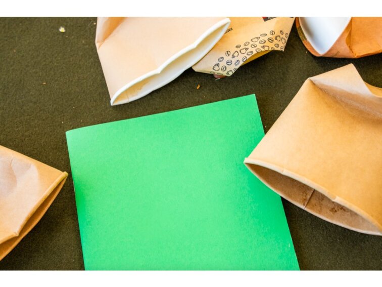 SEŠIT Z JEDNORÁZOVÝCH KELÍMKŮ