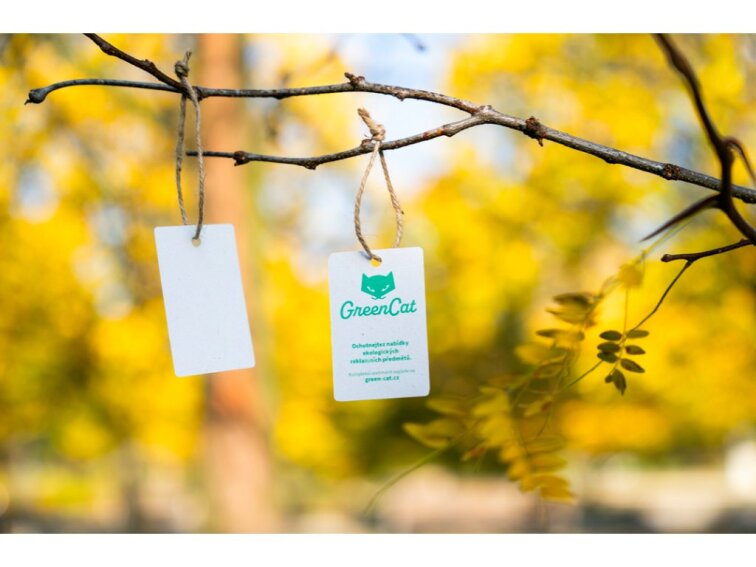 VISAČKA z recy papíru