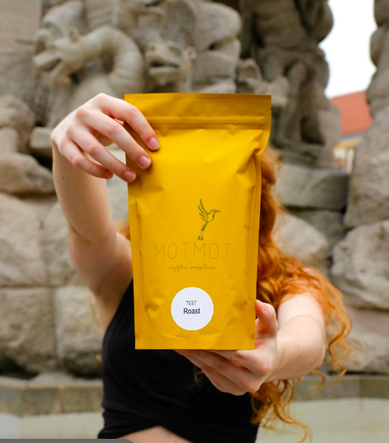 KÁVA S POCTIVÝM PŘÍSTUPEM