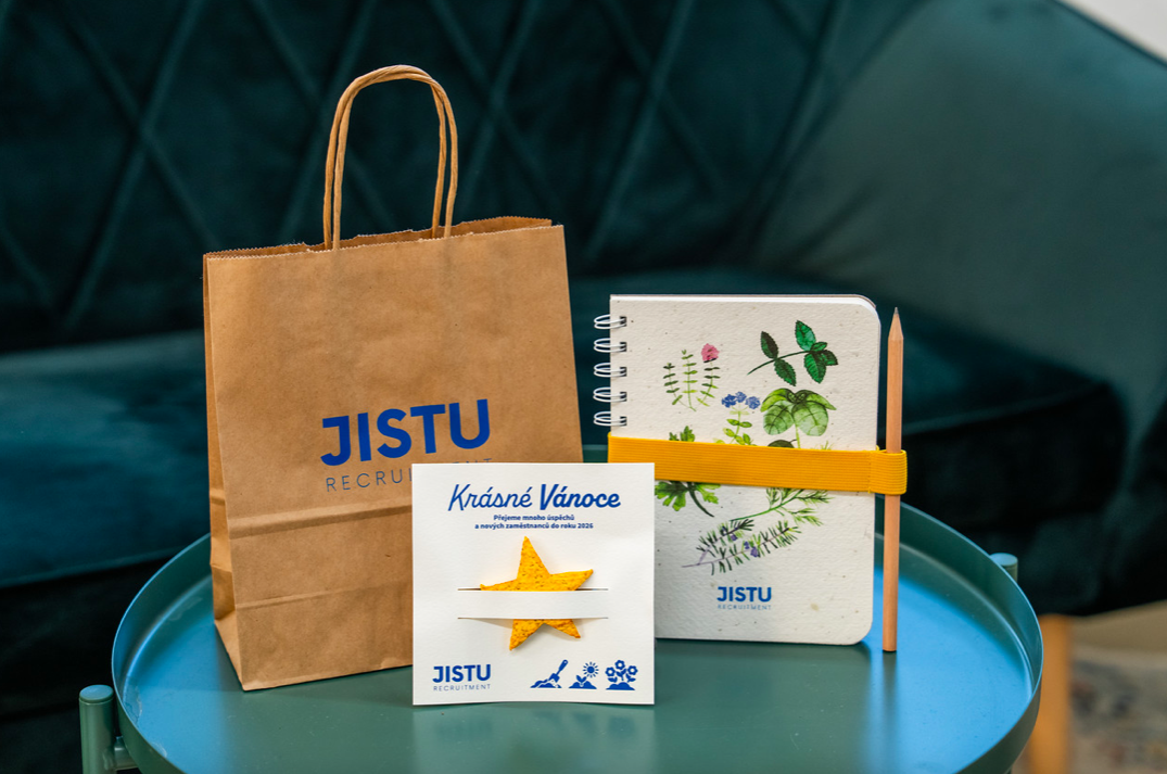 BLOK S KROUŽKOVOU VAZBOU