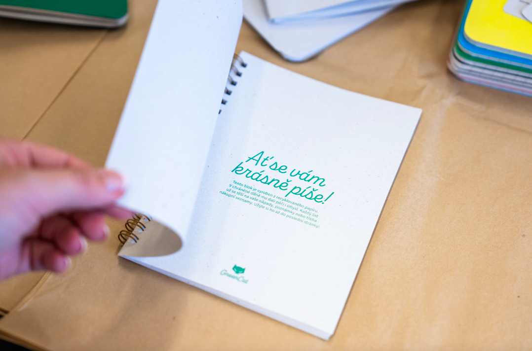 BLOK S KROUŽKOVOU VAZBOU