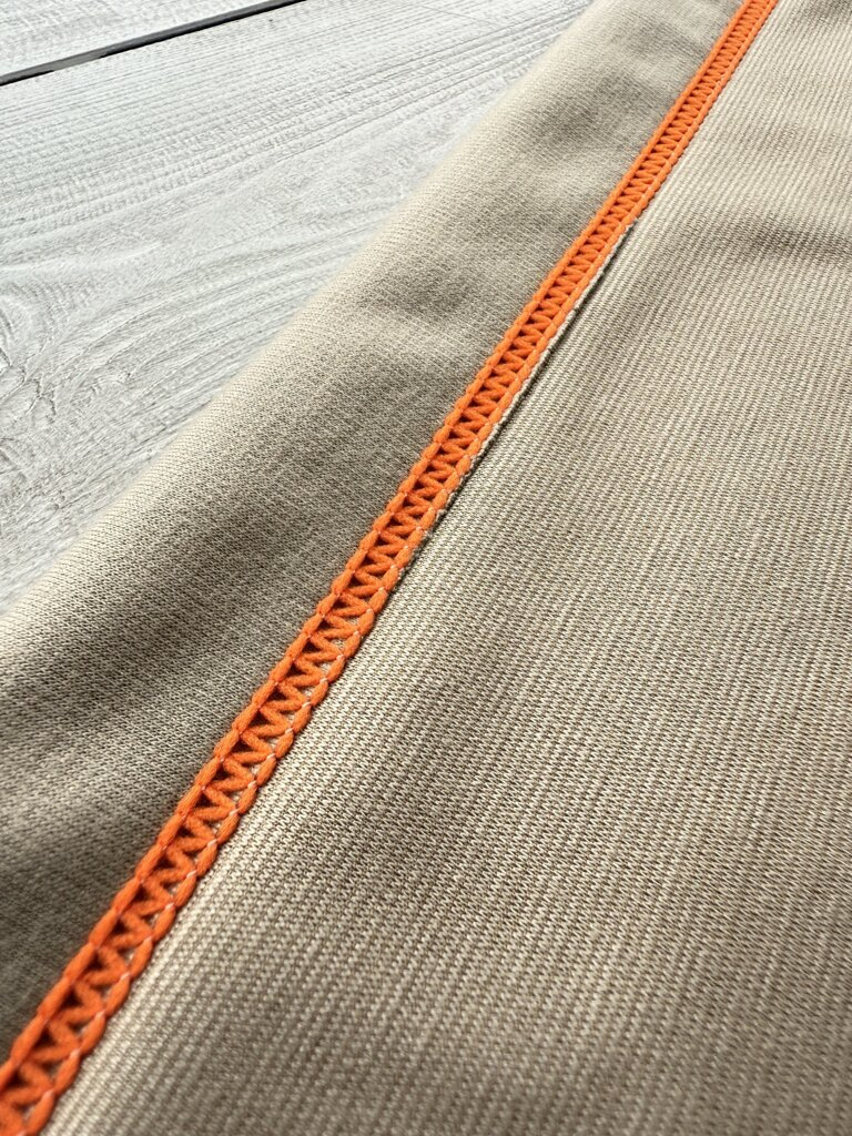 Overlocková nit Baby Lock Woolly Nylon 300 m