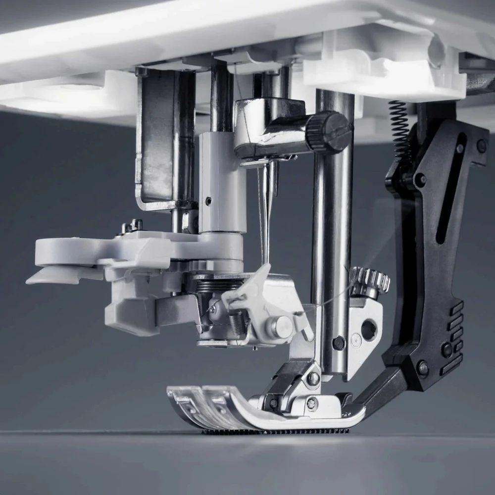 Pfaff Quilt Expression 725