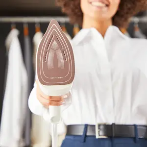 Naparovač odevov so stojanom Tefal Ixeo Vision QT1811E0 biela