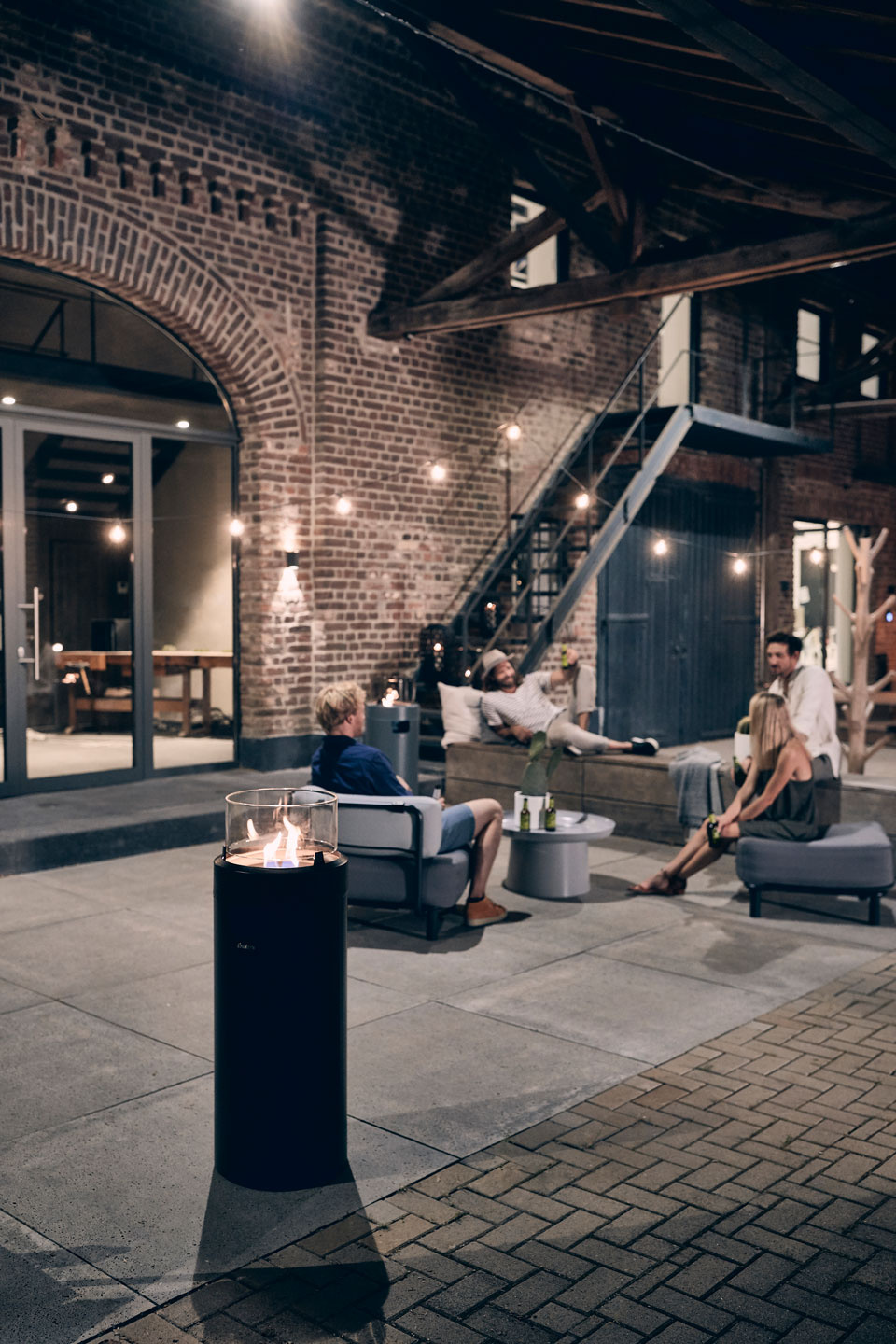 NOVA LED: Designový ohřívač, který mění atmosféru vaší terasy