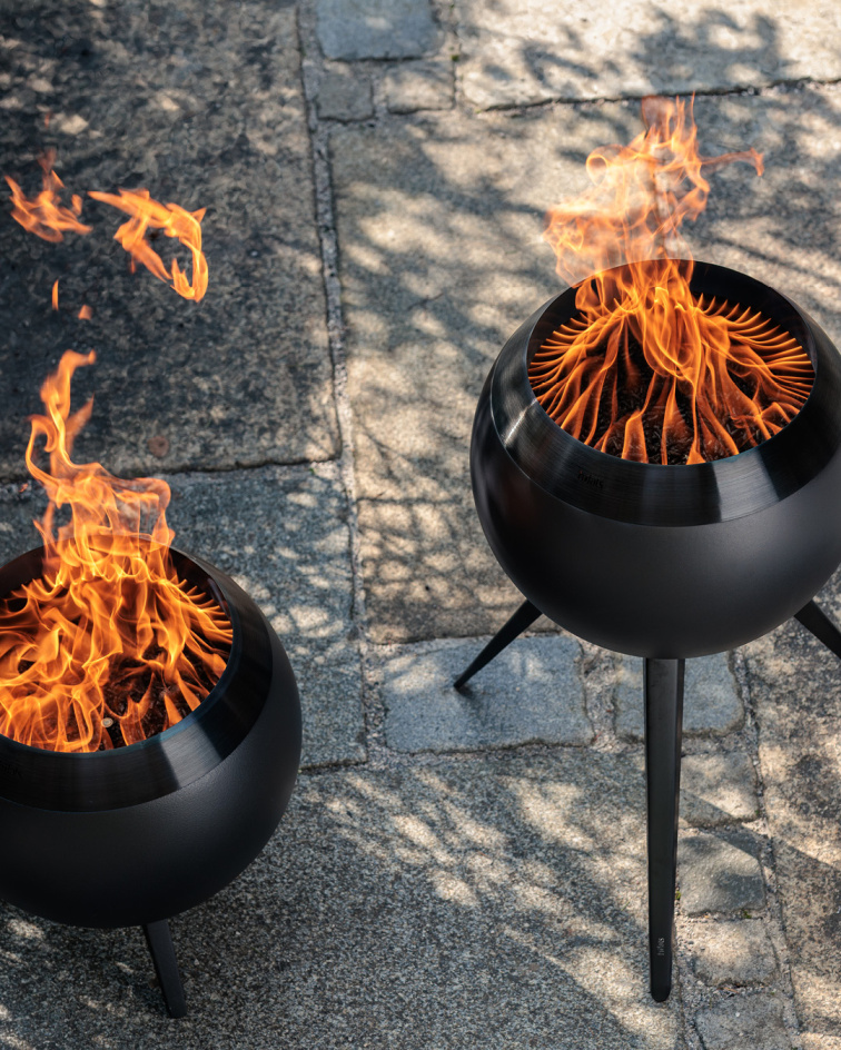 Stylové ohniště MOON na dřevo a peletky