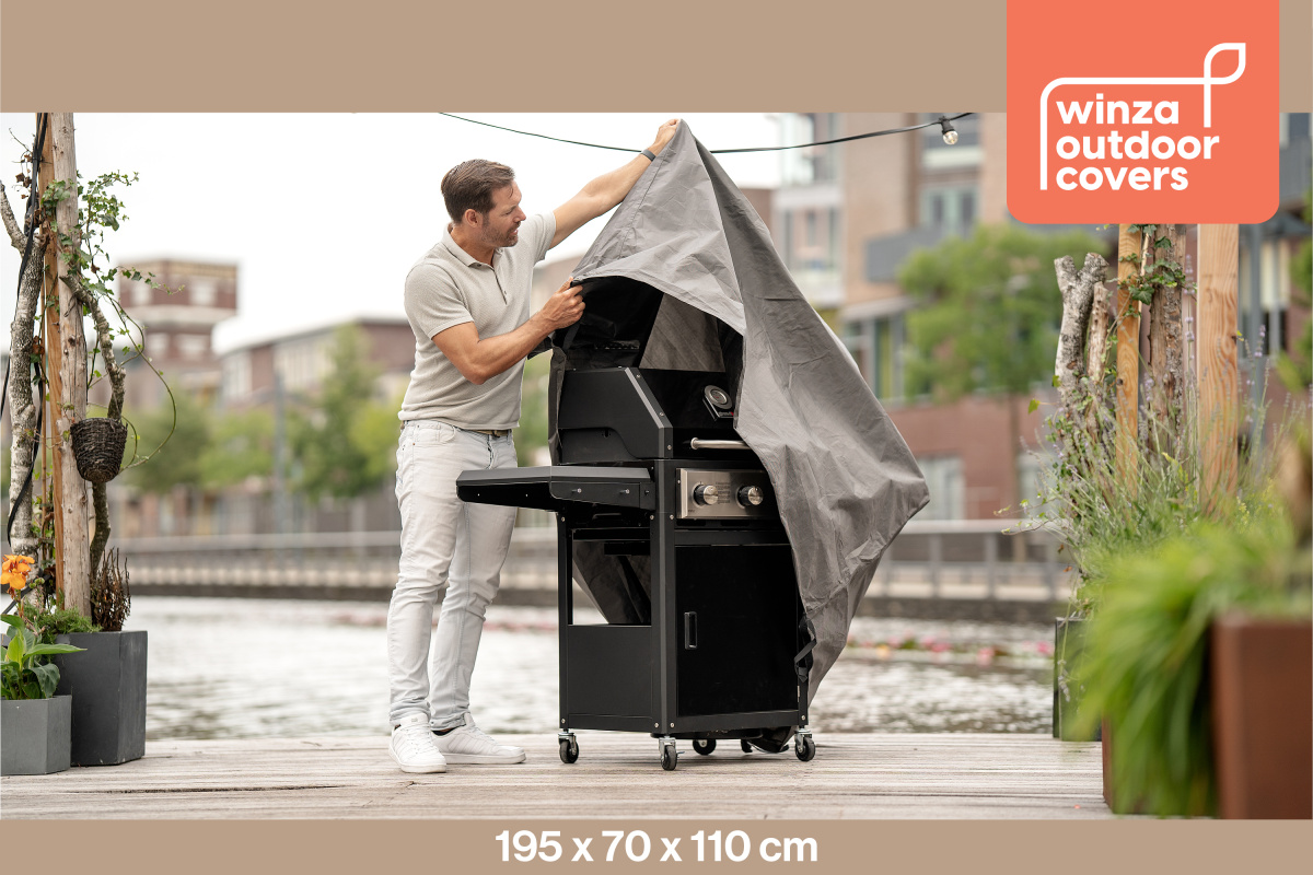 Jak zachránit svůj zahradní nábytek před deštivým „monzunem“ nejen na podzim.