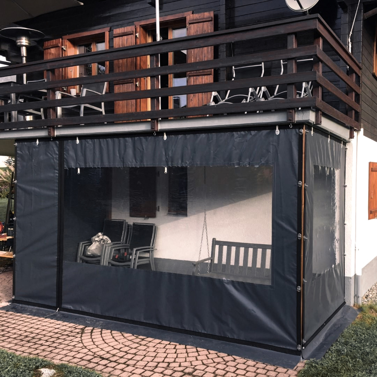 Boční plachty na pergoly - praktický doplněk pro pohodlí a styl.