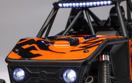 Axial Capra 1.9 4WS 1:10 RTR oranžová