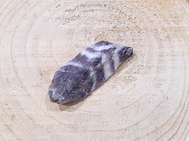 Ametyst zebra - surový kámen; 80-100mm