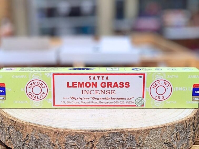 Vonné tyčinky - Satya; Lemon Grass
