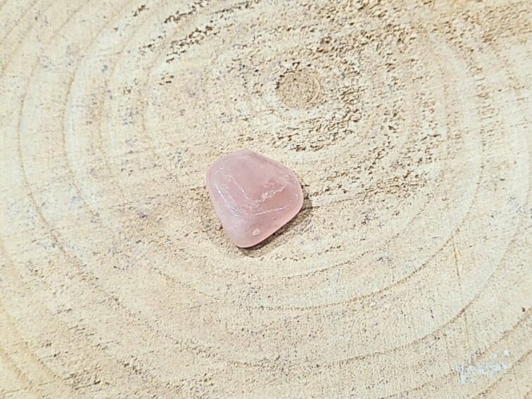 Růženín - tromlovaný kámen; 30-45mm