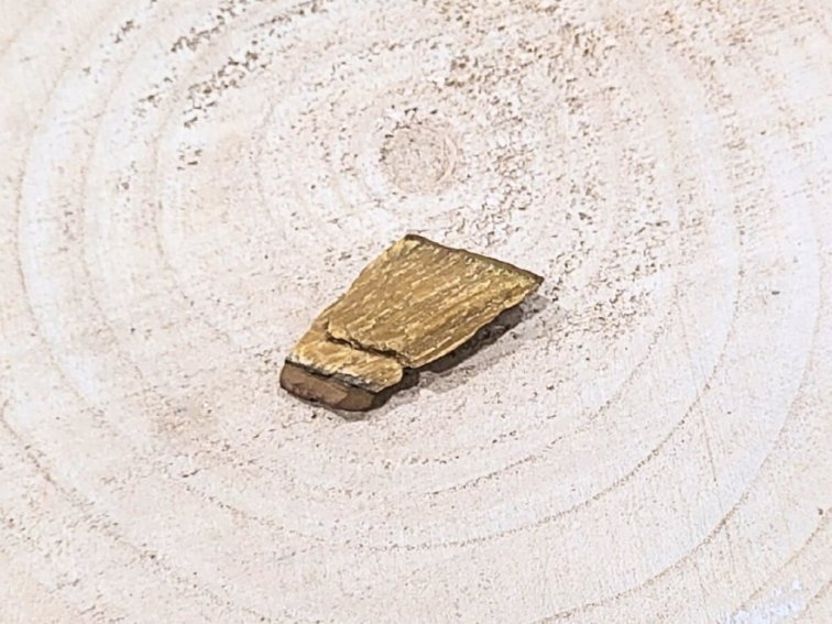 Tygří oko - surový kámen; 30-40mm