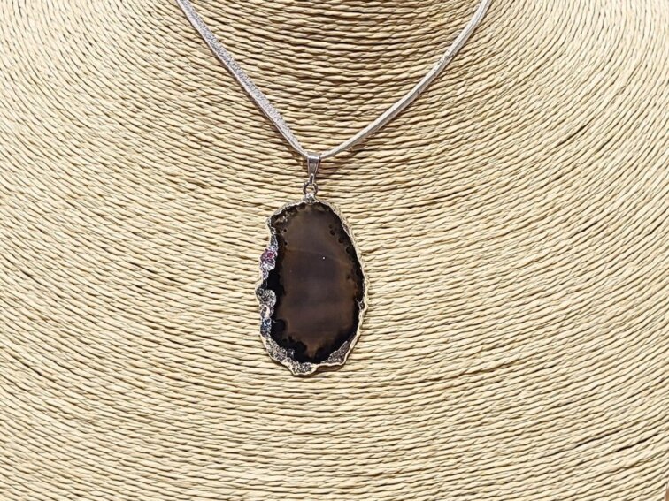 Achátový plátek - přívěsek; 45-55mm