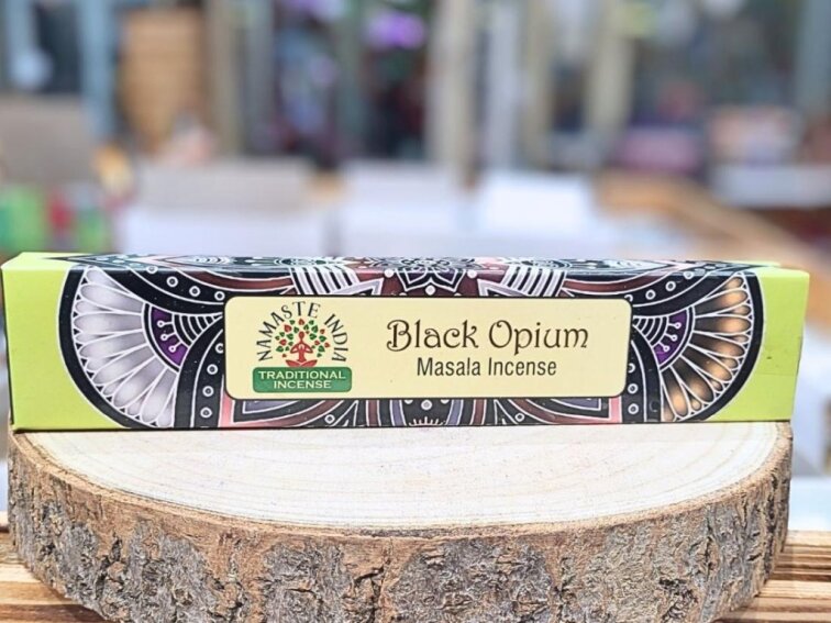 Vonné tyčinky - Namaste India; Black Opium