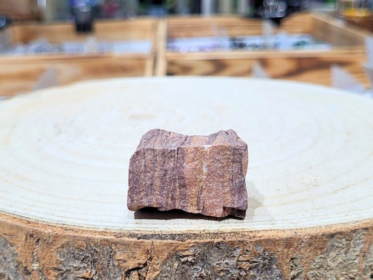 Jaspis zebra růžový - surový kámen; 25-35mm