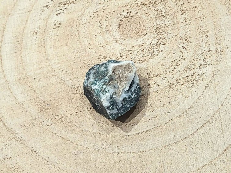 Achát mechový - surový kámen; 35-40mm