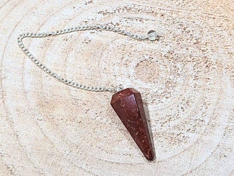 Kyvadlo – Jaspis červený