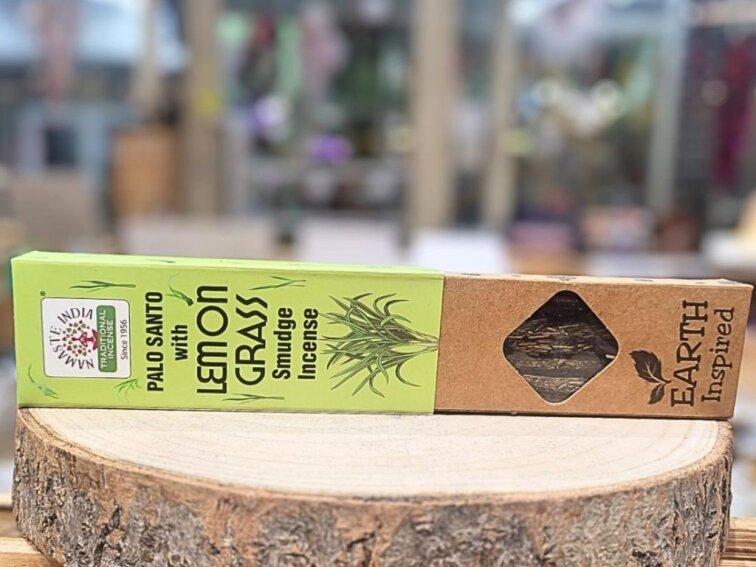 Vonné tyčinky - Namaste India; Palo Santo with Lemon Grass