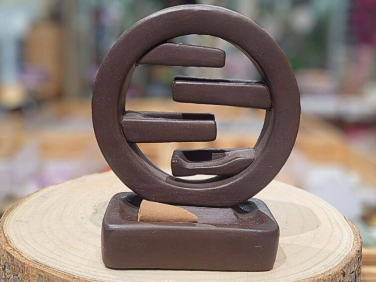 Stojánek na tekoucí dým – Zenový kruh života