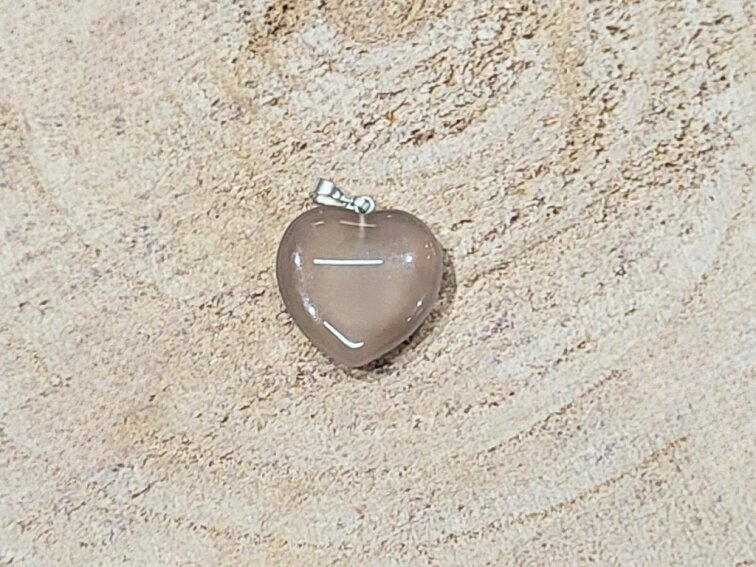 Achát šedý - přívěsek; 20-22mm