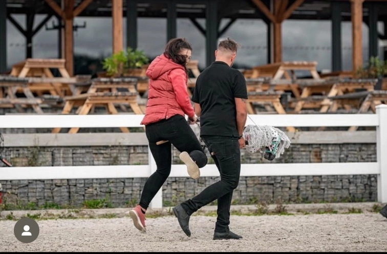 Denny – Richter und Trainer im Hobby Horsing