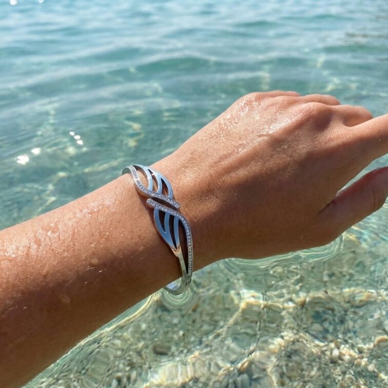 Dámský náramek z chirurgické oceli