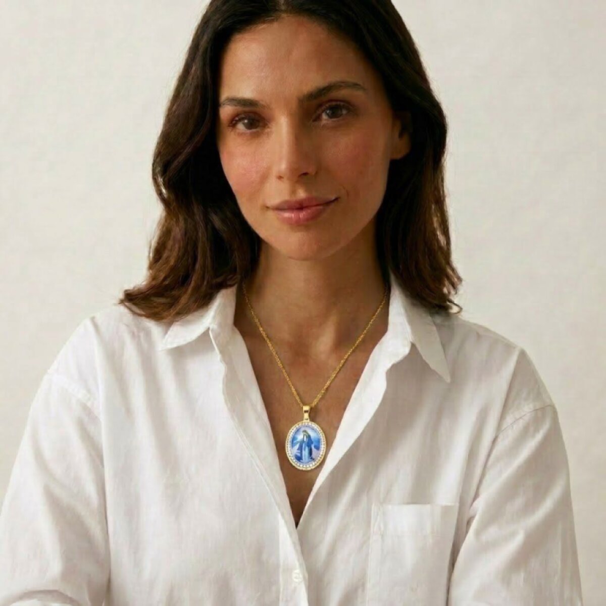 Přívěsek Madonka Gold 16 - Luxusní náboženský šperk s krystalky