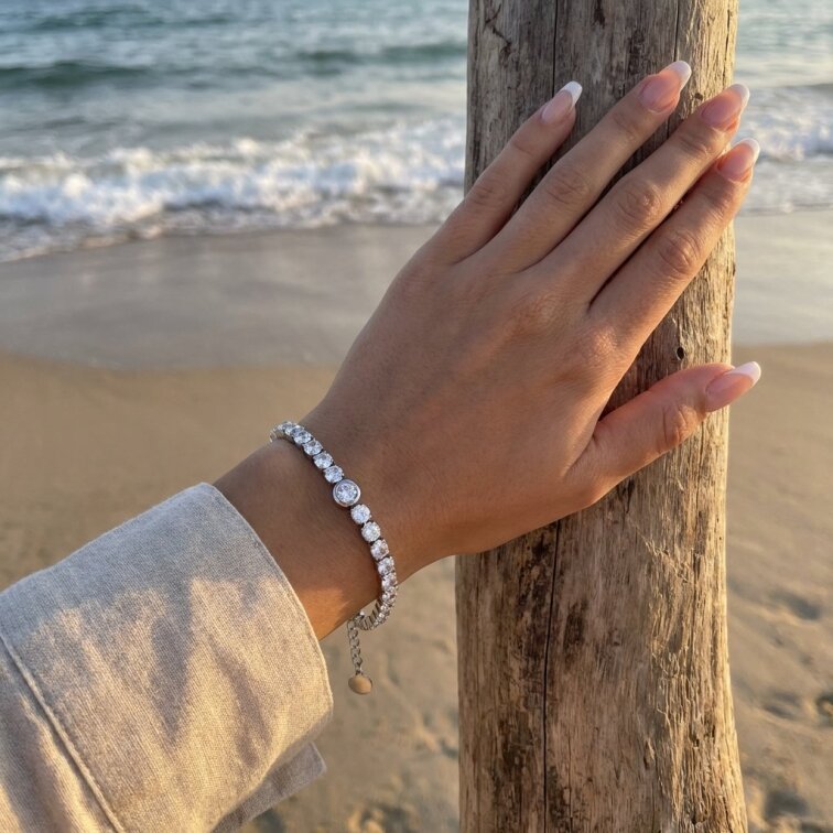 Dámský náramek se zirkony CKR769