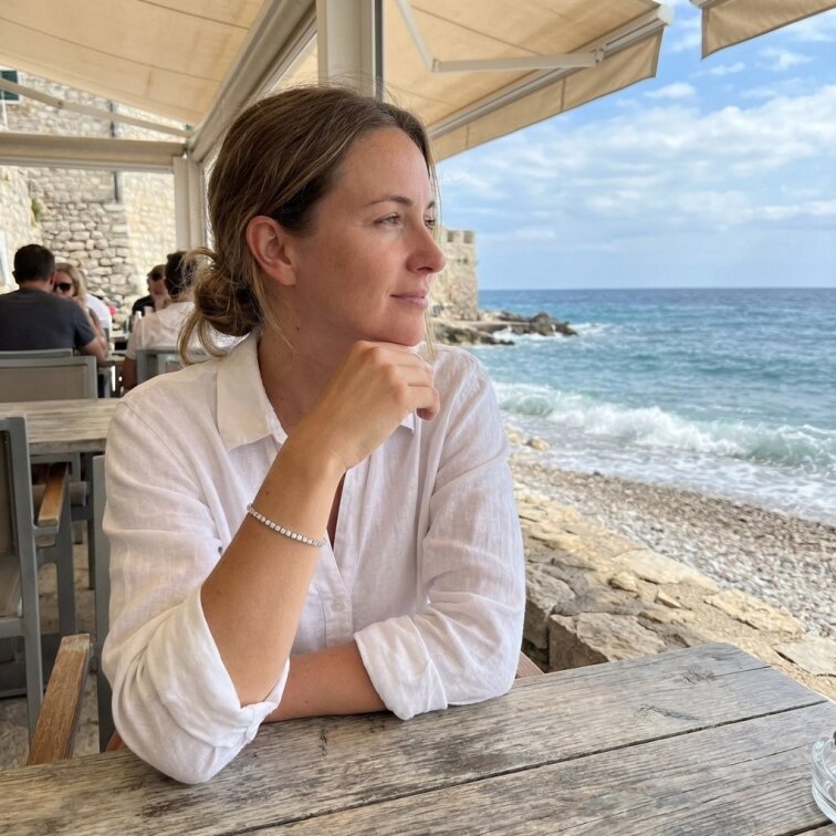 Dámský náramek se zirkony CKR770