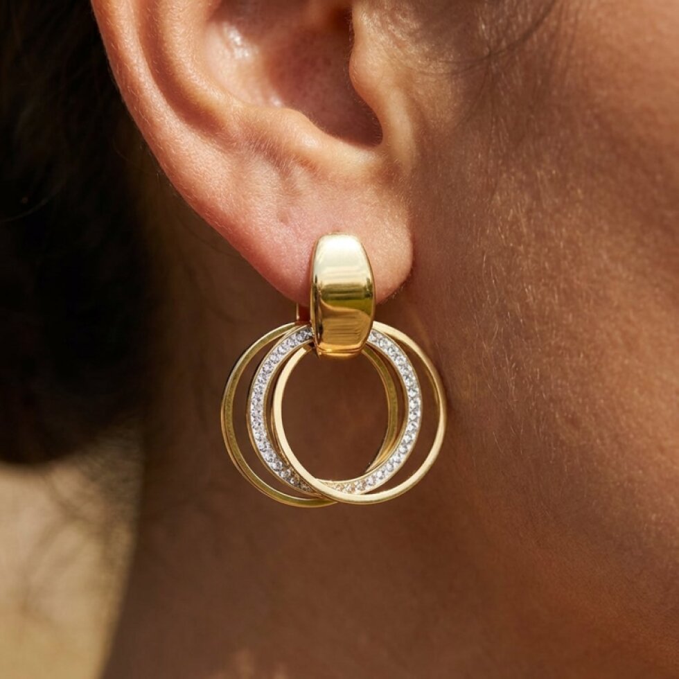 Ocelové náušnice Gold s kamínky a třemi kroužky