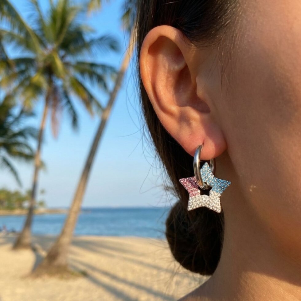 Náušnice barevné hvězdičky z chirurgické oceli se zirkony