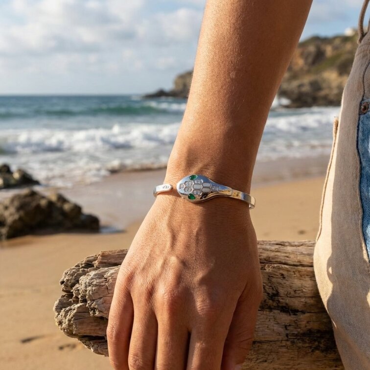 Dámský náramek z chirurgické oceli Had NK536