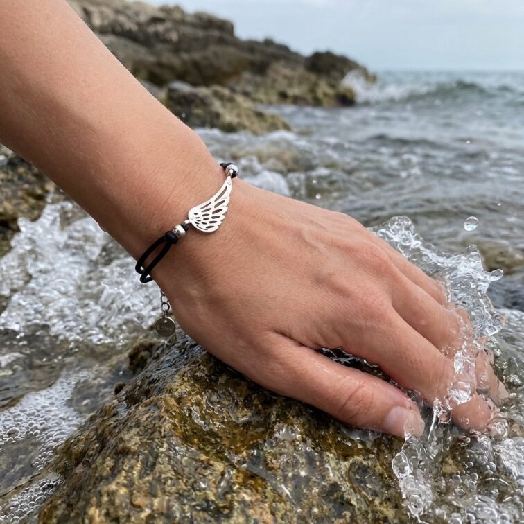 Dámský náramek z chirurgické oceli CKR762