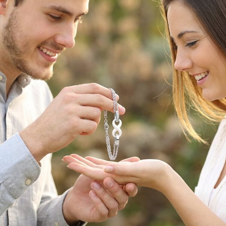 Dámský náramek nekonečno z chirurgické oceli CKR758