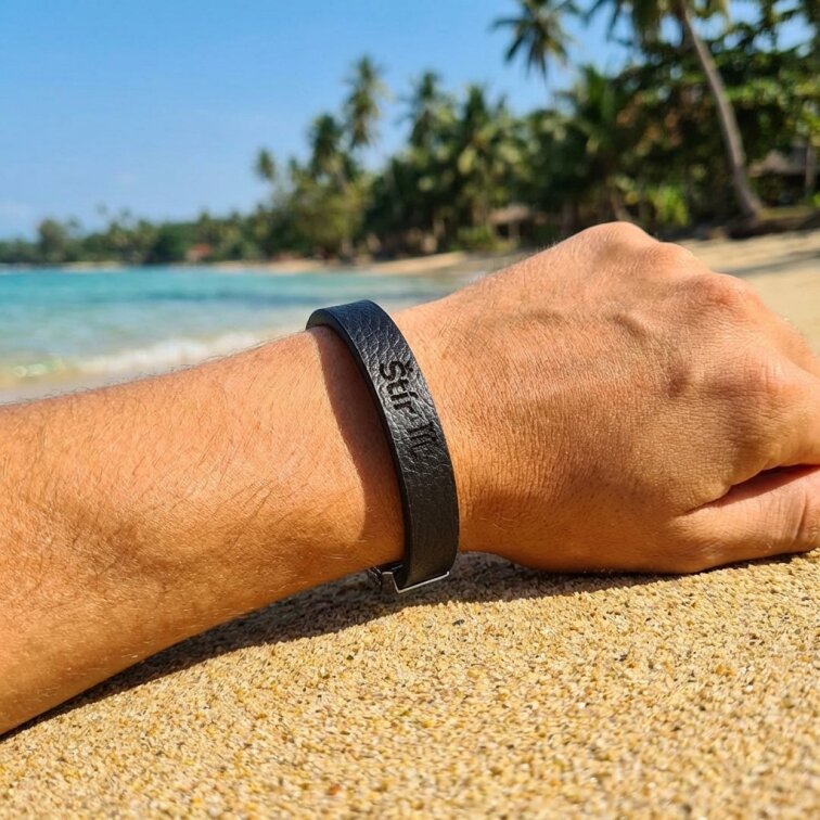 Pánský kožený náramek černý se znamením Štír