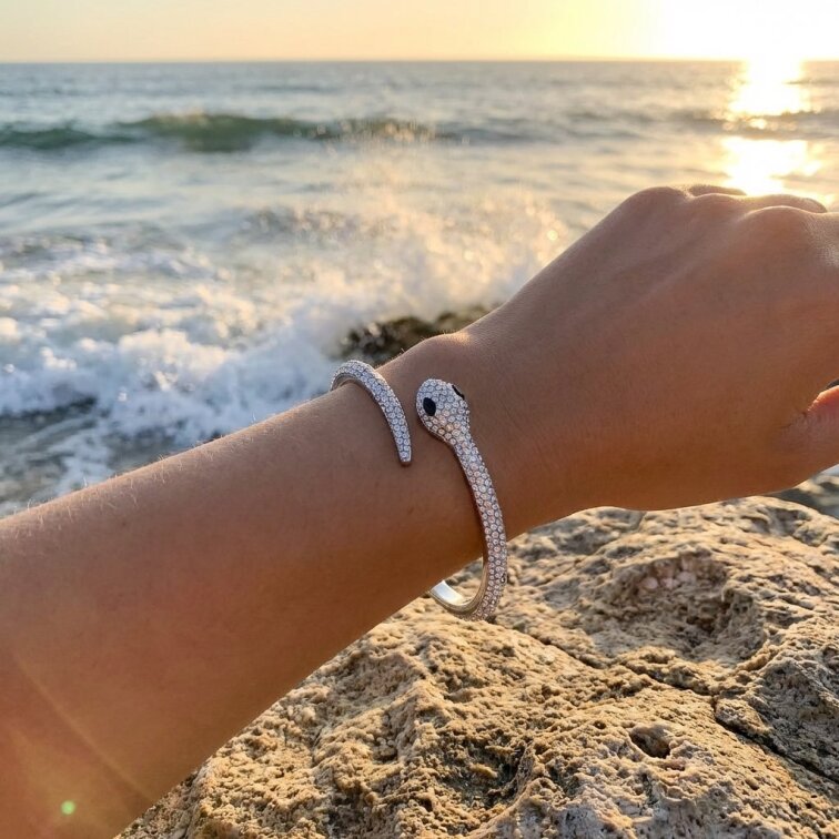 Dámský náramek z chirurgické oceli Had KHF454