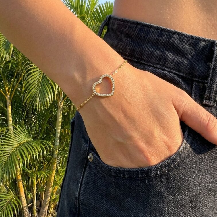 Dámský náramek z chirurgické oceli CKR768