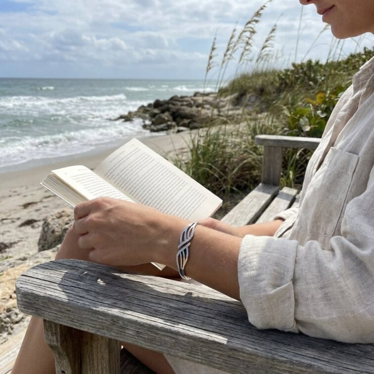 Dámský náramek z chirurgické oceli