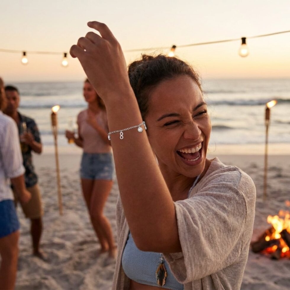 Dámský náramek stříbrný nekonečno z chirurgické oceli