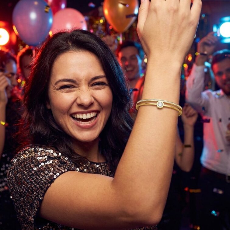 Elegantní Dámský Náramek Gold s Okem a Zirkony