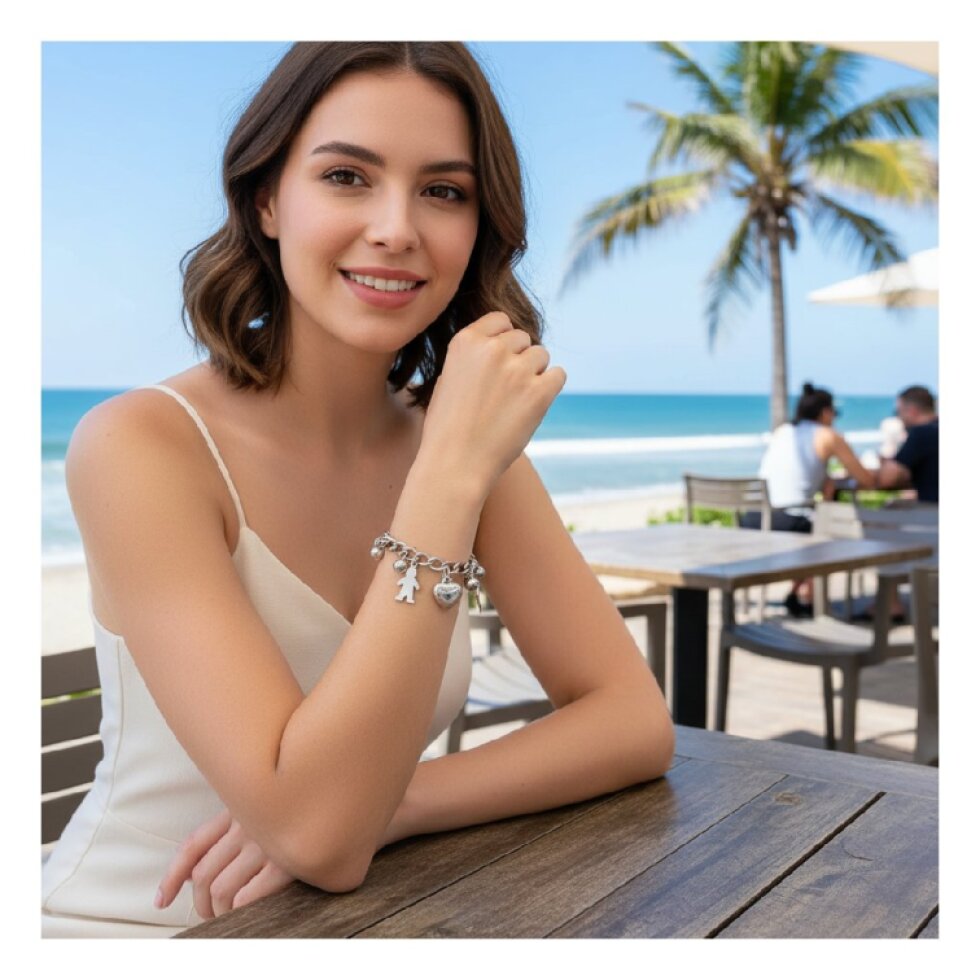 Elegantní stříbrný náramek z chirurgické oceli s motivem srdce