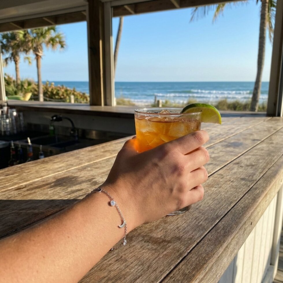 Dámský náramek stříbrný z chirurgické oceli