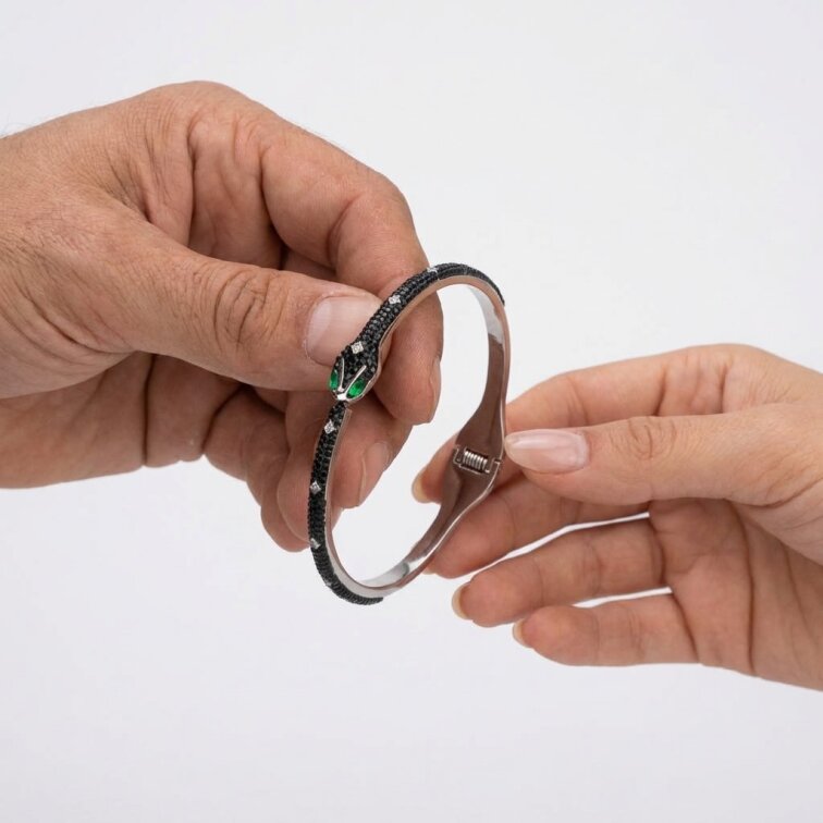 Dámský náramek z chirurgické oceli HAD černý KZR324