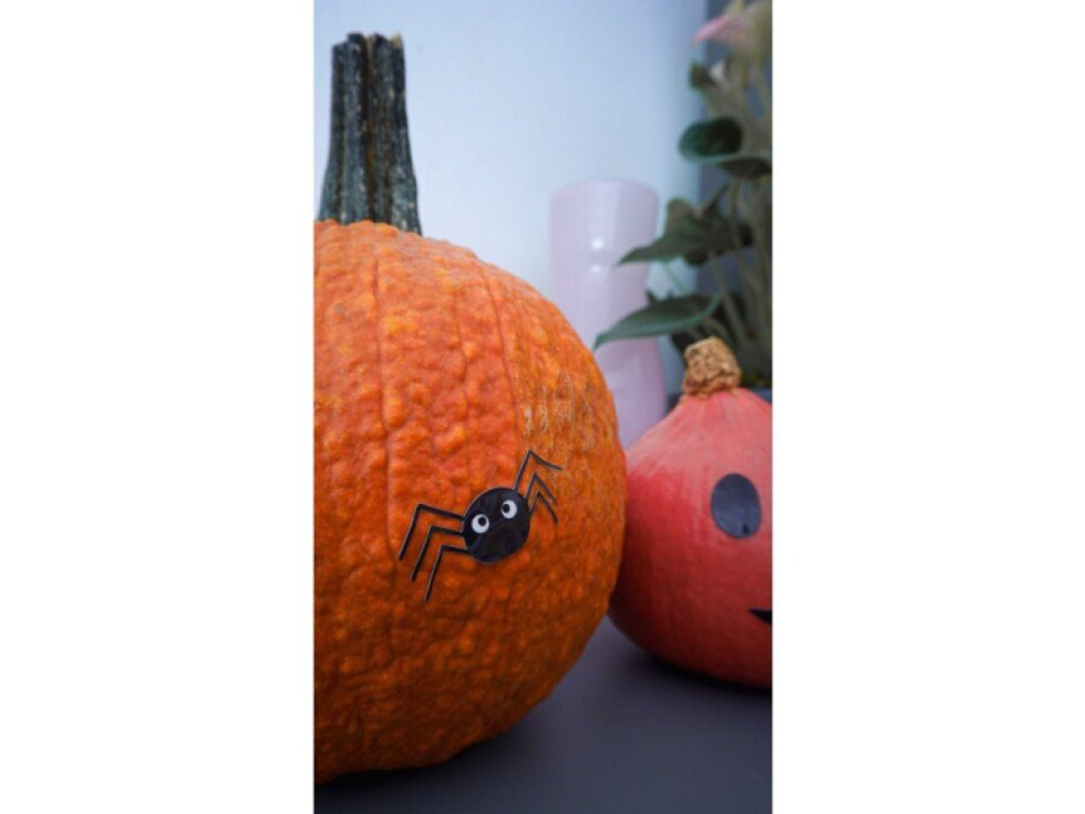 Vysoce lepící samolepky na dýně – strašidelná výzdoba bez práce a nepořádku!